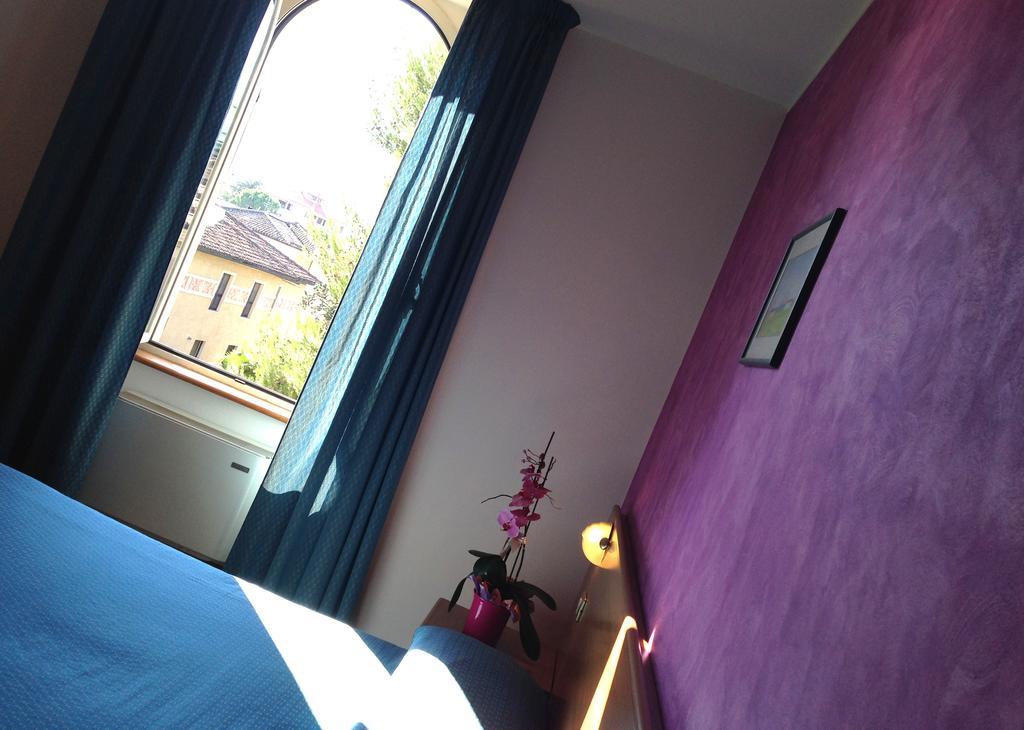 Hotel 2000 Fabriano Luaran gambar
